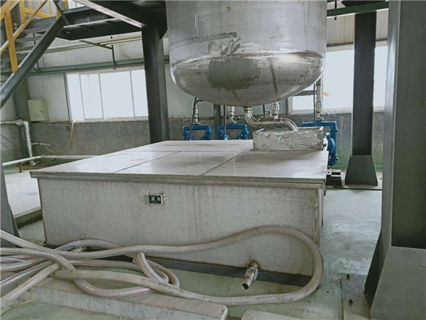 喷涂橡胶沥青储料池2